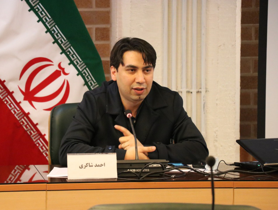 دکتر احمد شاکری